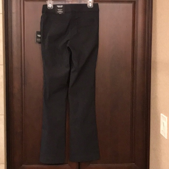 Vera Wang bootcut pants NWT - Picture 2 of 5